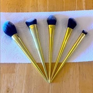 KVD Makeup Brushes